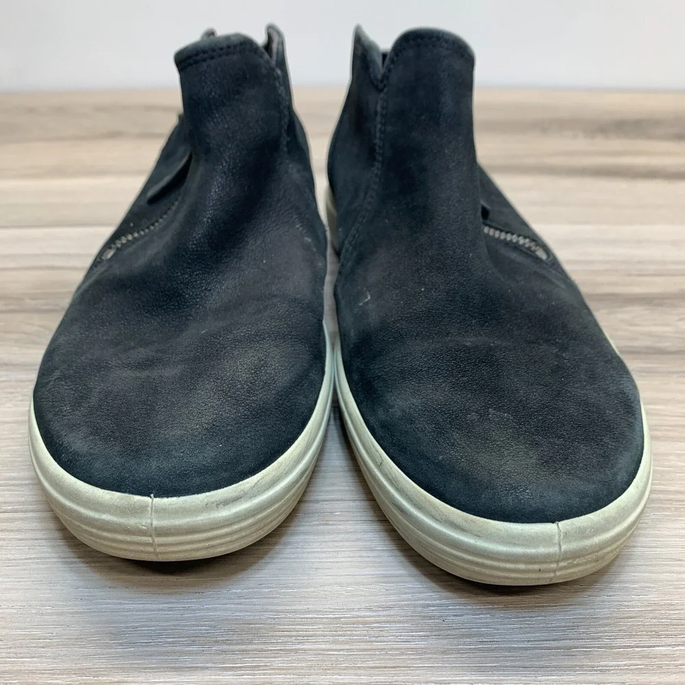Ecco soft bootie